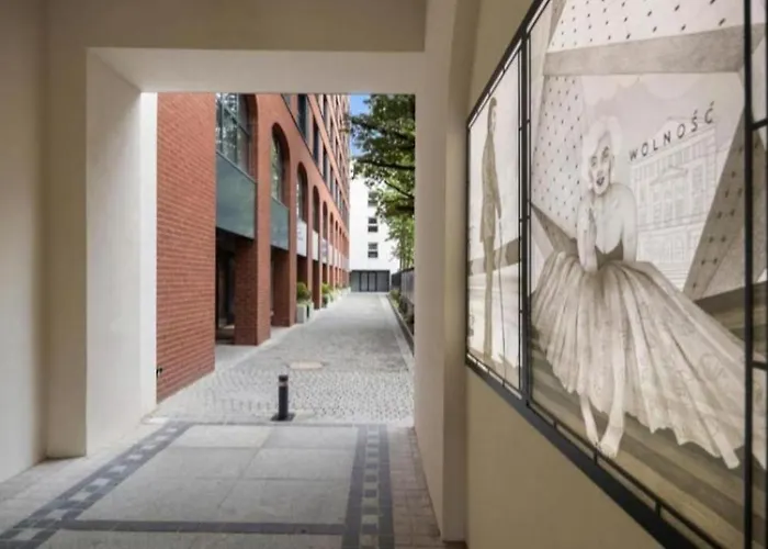 Apartment Cityroom Relax Plac Wolnosci 6 In The Center Of Old Town Poznan